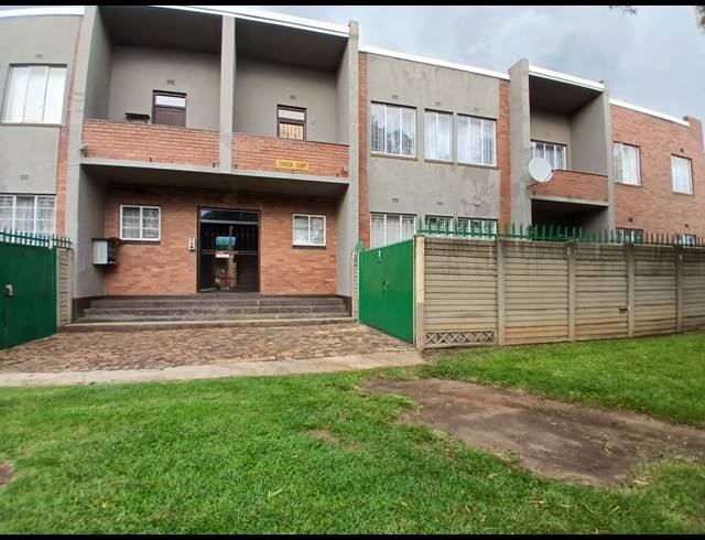 2 BEDROOM FLAT FOR SALE IN PEACEHAVEN